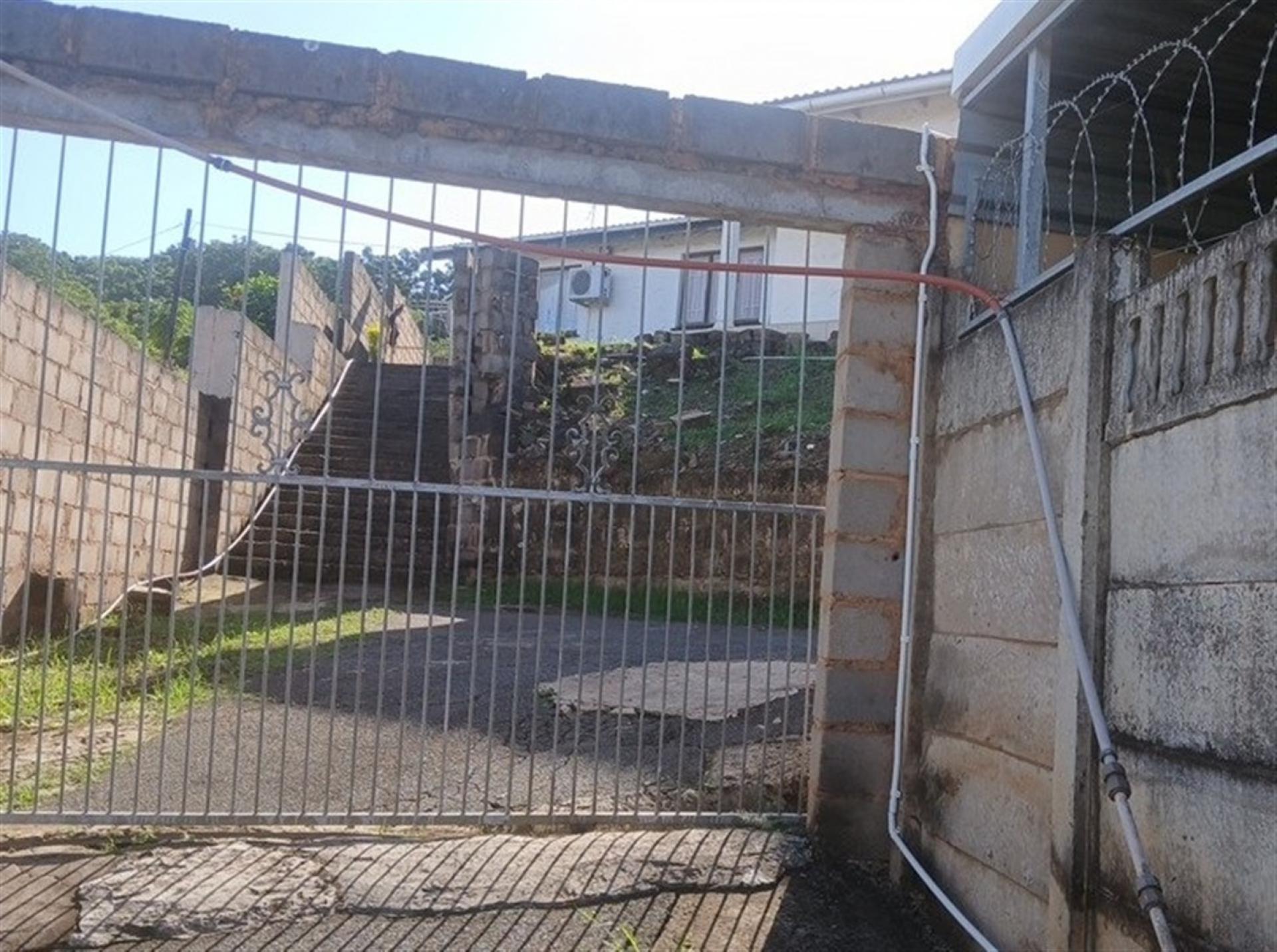 Front View of property in Earlsfield