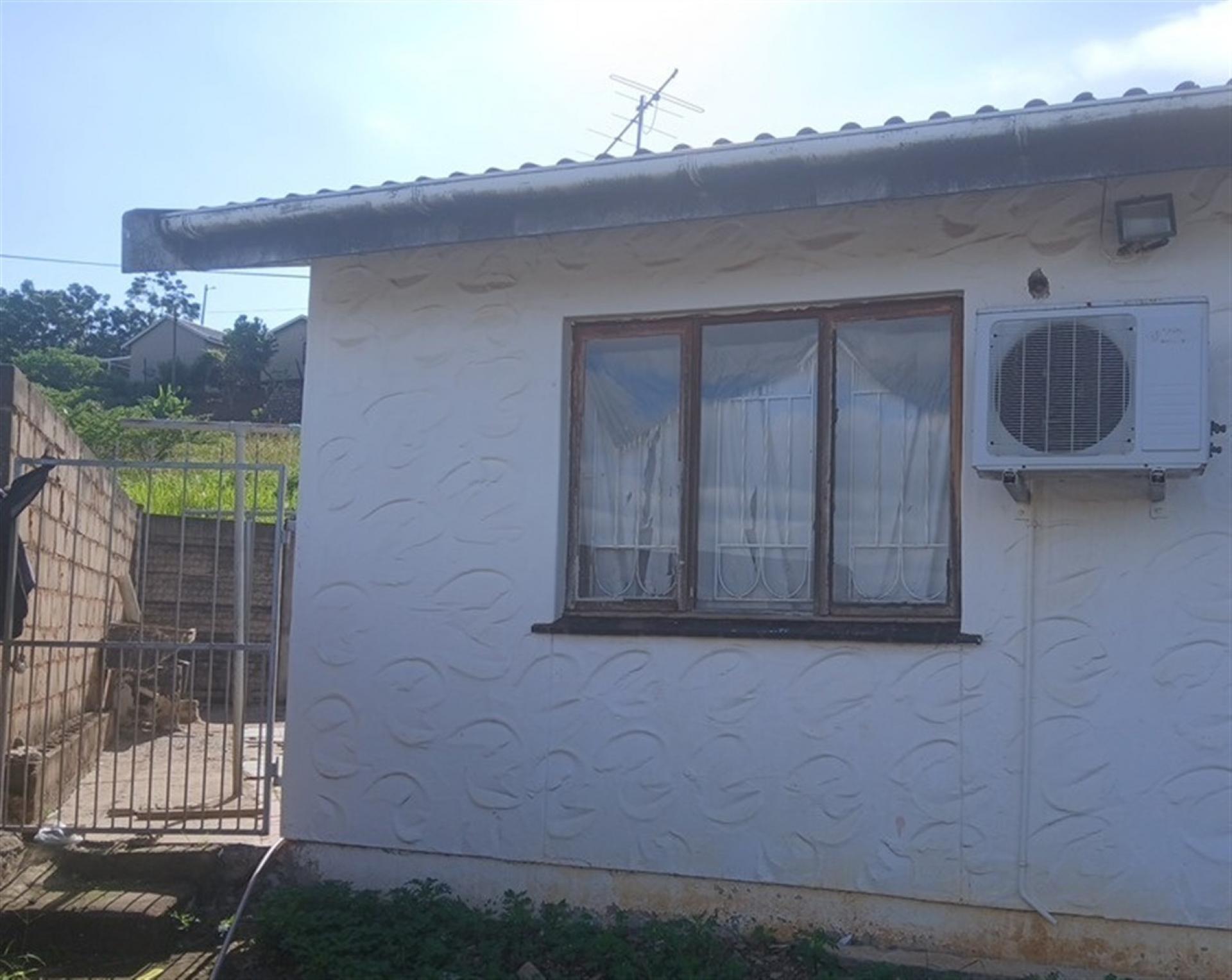 Front View of property in Earlsfield