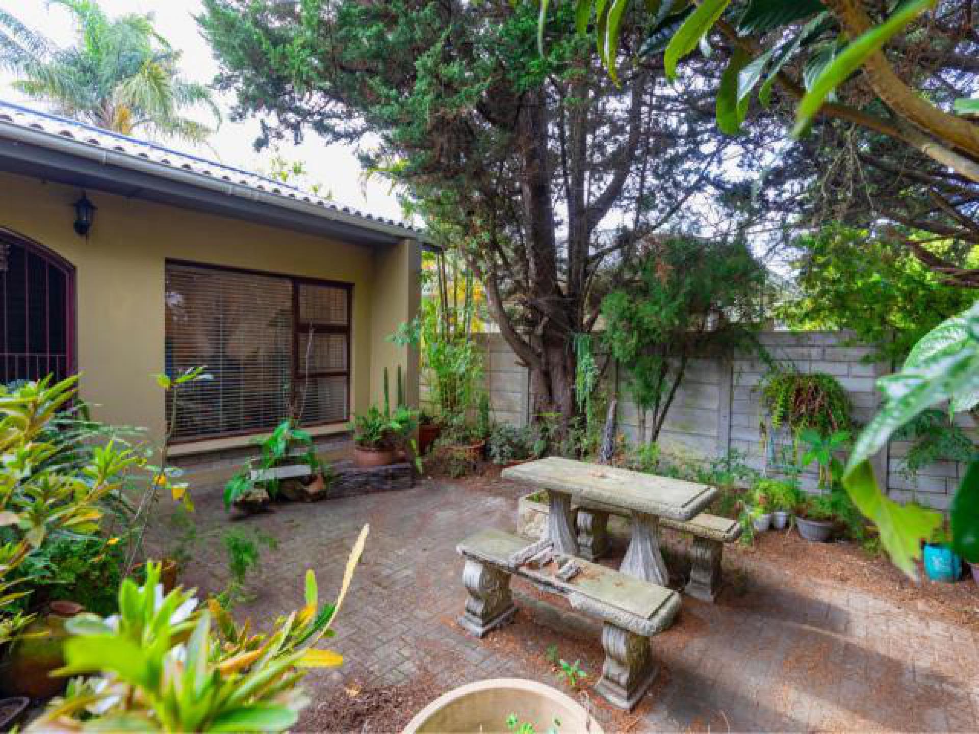 Front View of property in George Central