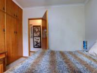 Bed Room 1 of property in George Central