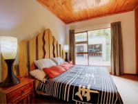 Bed Room 2 of property in George Central