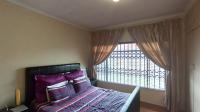 Bed Room 2 - 13 square meters of property in Arcon Park