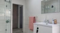 Bathroom 2 - 7 square meters of property in Amorosa