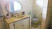 Bathroom 1 - 10 square meters of property in Ferncliffe