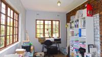 Dining Room - 25 square meters of property in Ferncliffe