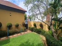 Garden of property in Maroeladal