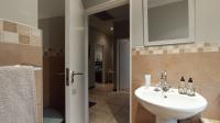 Bathroom 2 - 4 square meters of property in Maroeladal