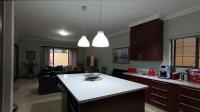 Kitchen - 20 square meters of property in Maroeladal