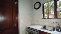 Scullery - 8 square meters of property in Maroeladal