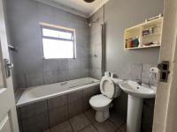 Bathroom 1 of property in Kidds Beach