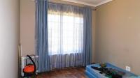 Bed Room 2 - 12 square meters of property in Amanzimtoti 