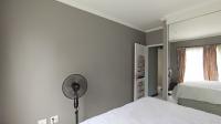 Main Bedroom - 13 square meters of property in Maroeladal