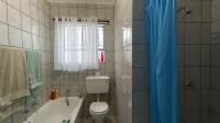 Bathroom 1 - 5 square meters of property in Benoni