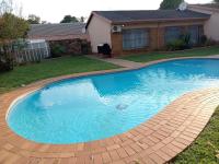 3 Bedroom 2 Bathroom House for Sale for sale in Parktown Estate