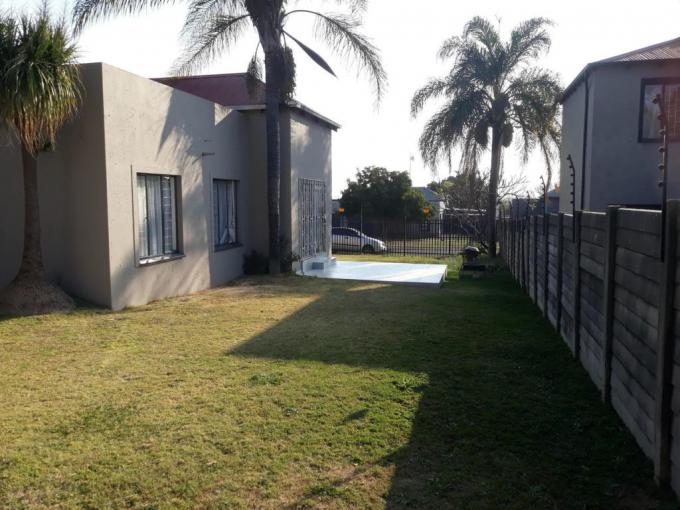 3 Bedroom House for Sale For Sale in The Reeds - MR609634