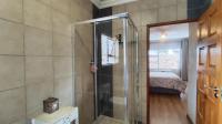 Main Bathroom - 7 square meters of property in New Redruth