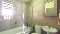 Bathroom 1 - 5 square meters of property in Montana Tuine