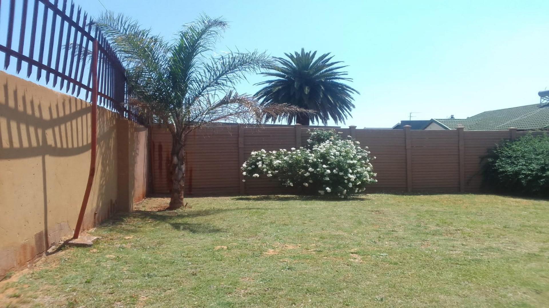 Backyard of property in Ennerdale