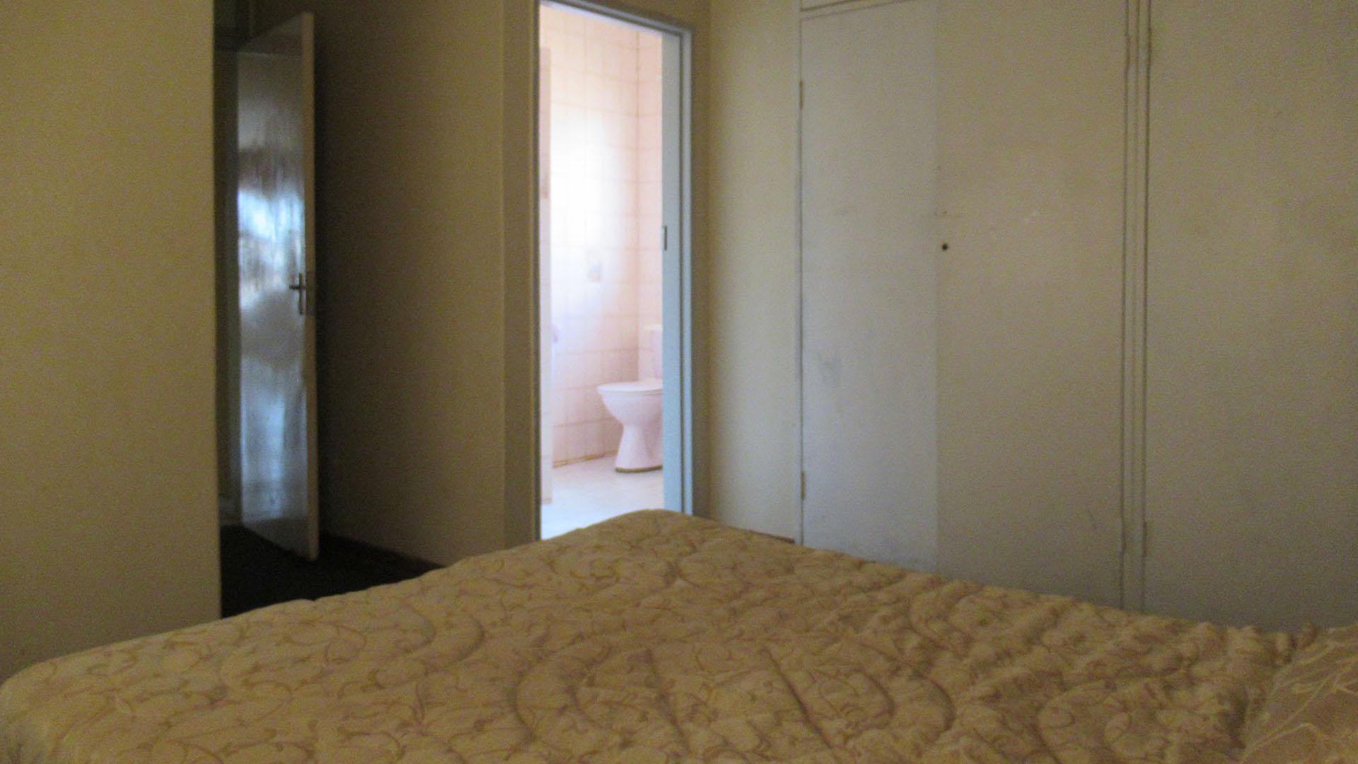 Main Bedroom - 42 square meters of property in Ennerdale