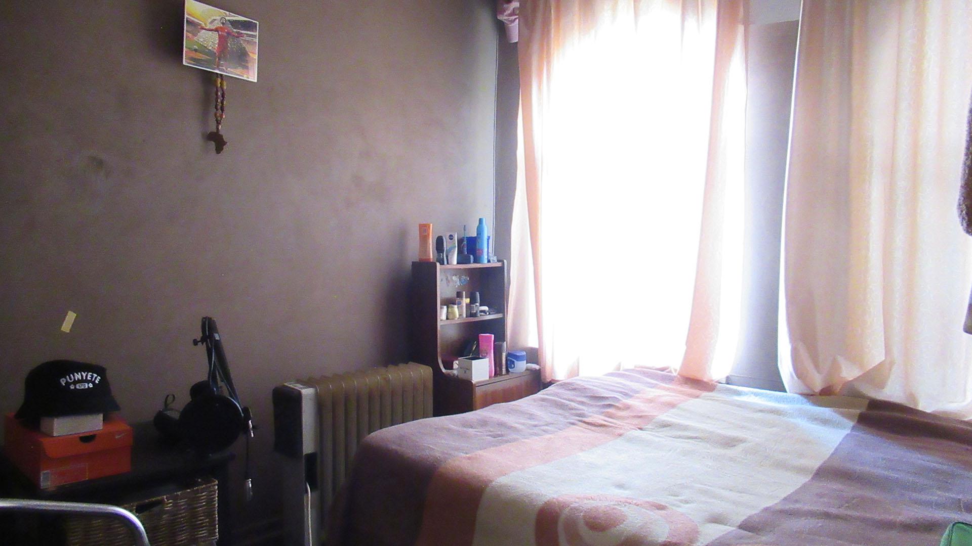 Bed Room 1 - 8 square meters of property in Ennerdale