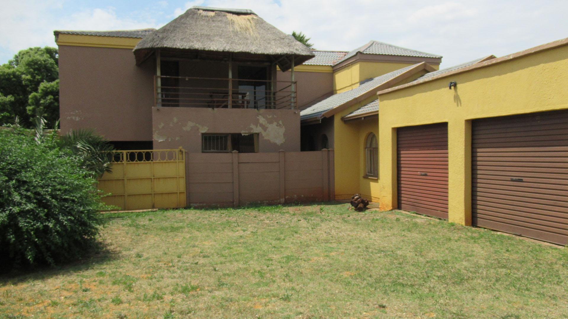 Backyard of property in Ennerdale