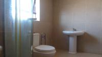 Bathroom 1 of property in Ennerdale