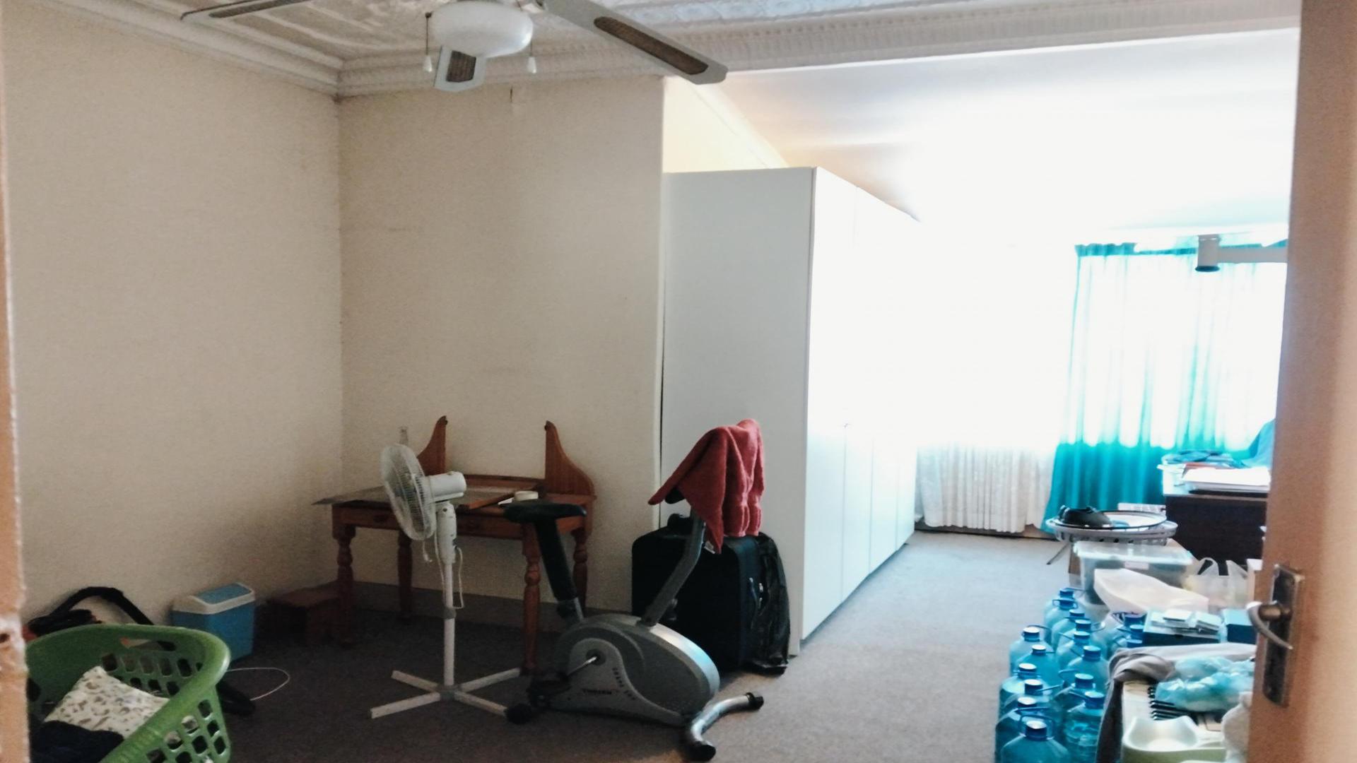 Bed Room 2 of property in Brakpan