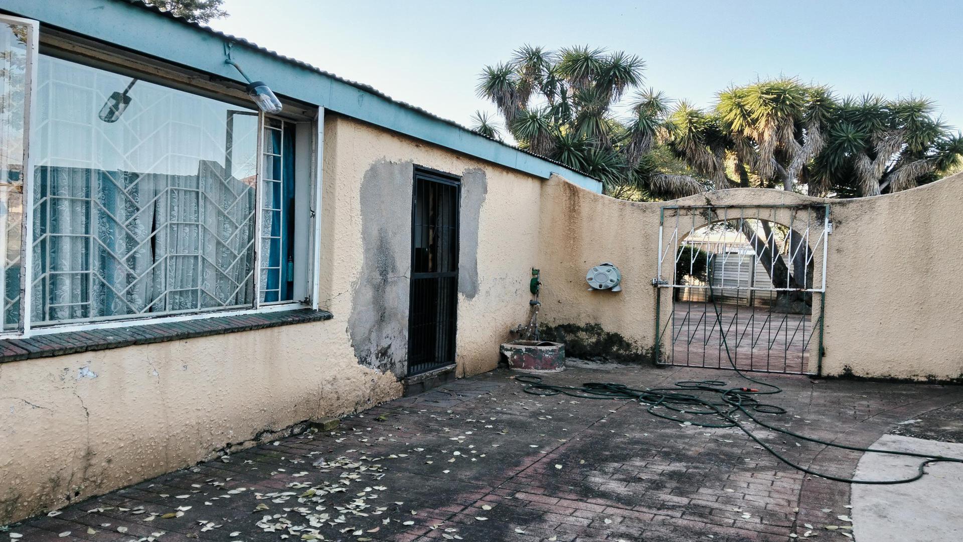 Backyard of property in Brakpan