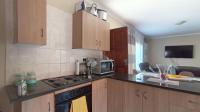 Kitchen - 11 square meters of property in Waterval East