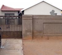 5 Bedroom 3 Bathroom Freehold Residence for Sale for sale in Protea Glen