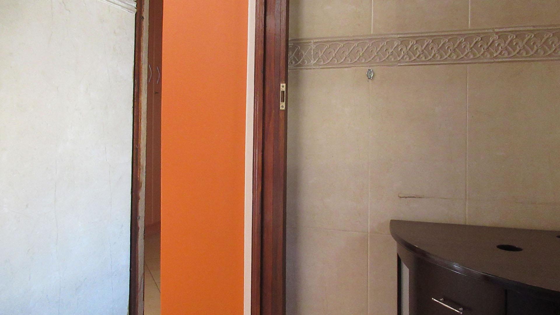 Guest Toilet - 3 square meters of property in Lenasia