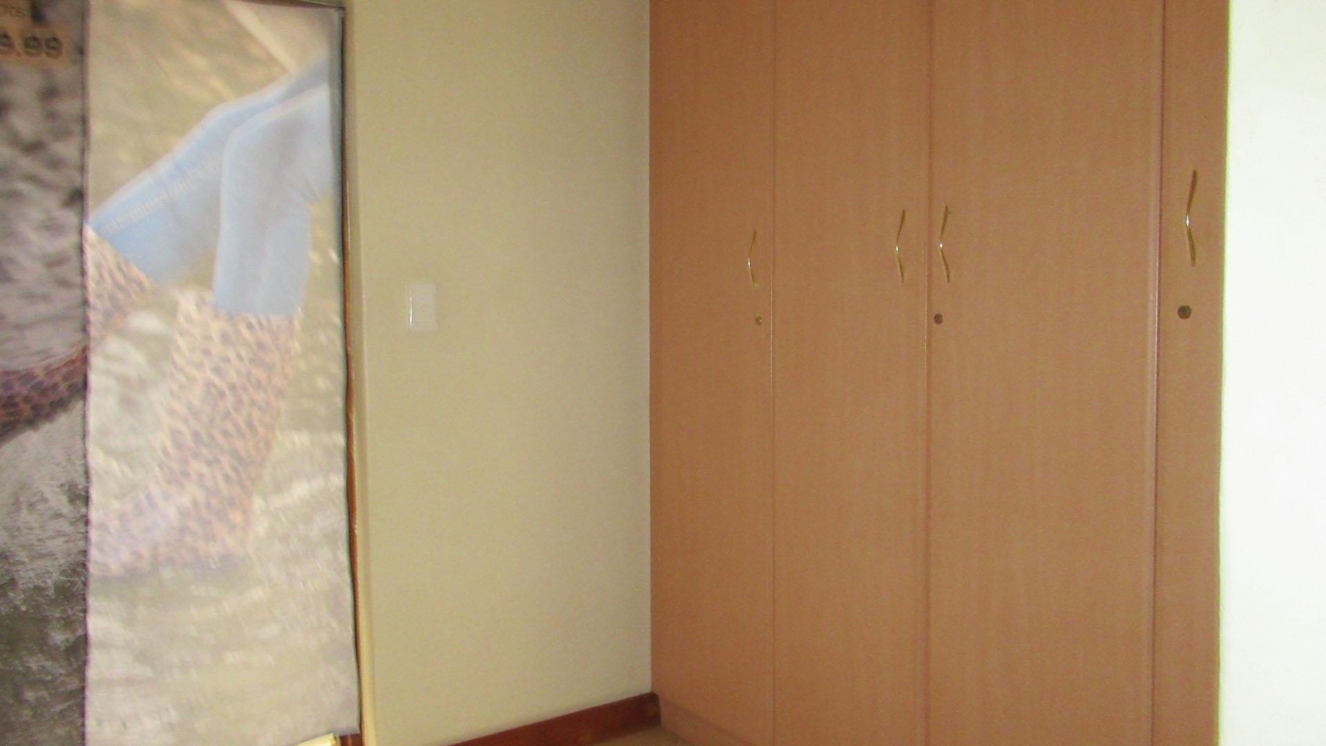 Bed Room 1 - 29 square meters of property in Lenasia