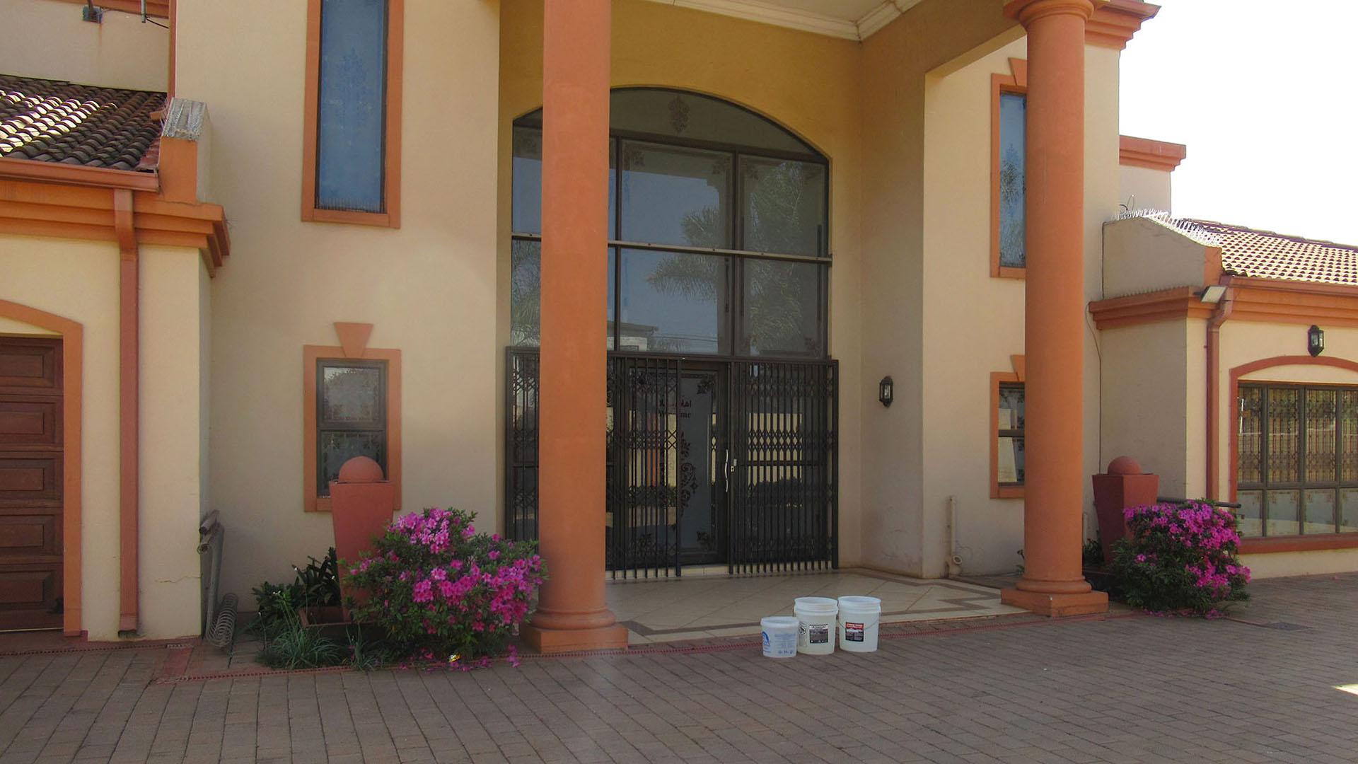 Front View of property in Lenasia