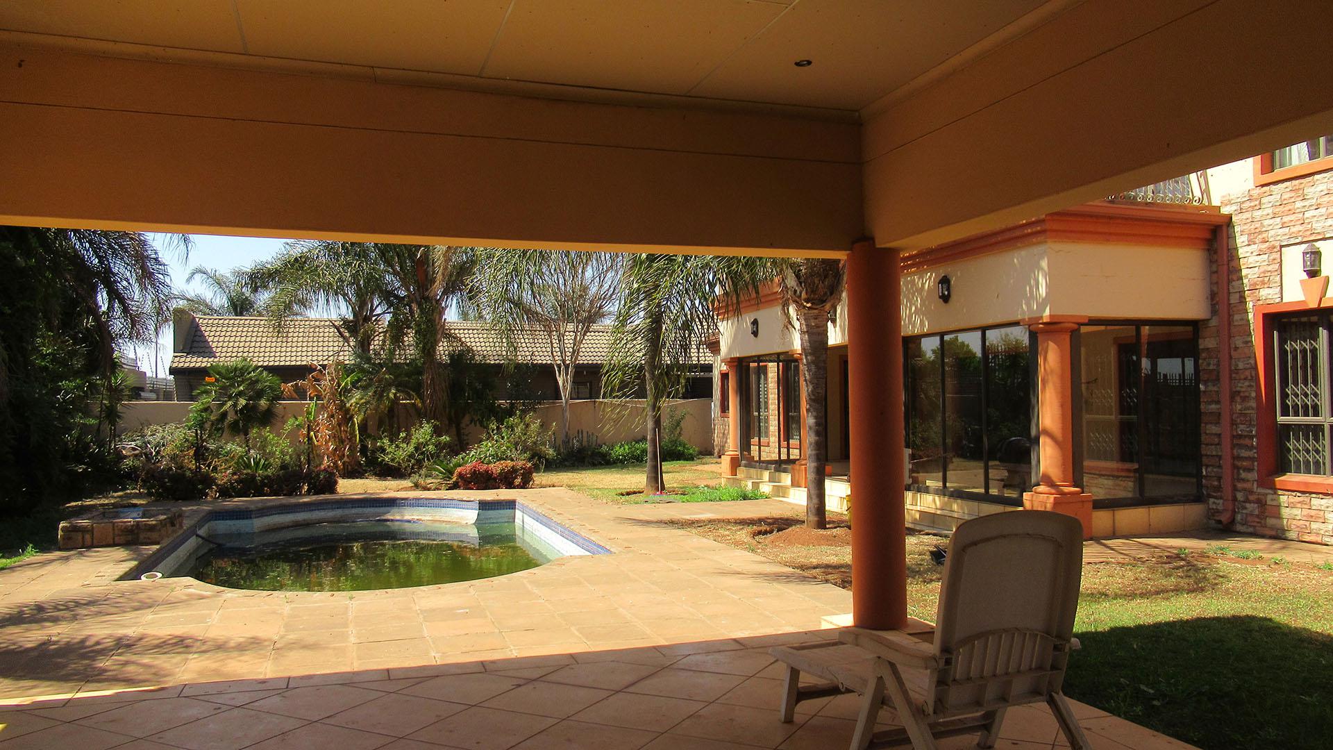 Entertainment of property in Lenasia