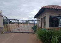Front View of property in Centurion Central