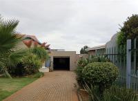 Front View of property in Verwoerdpark