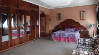 Main Bedroom - 28 square meters of property in Zakariyya Park