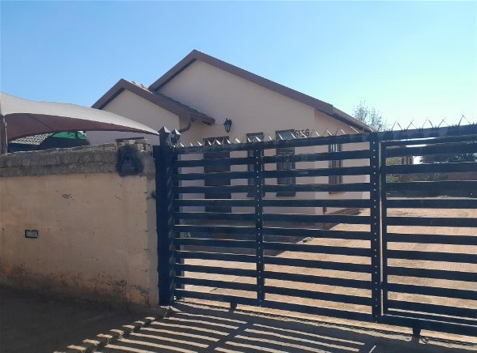 Front View of property in Soshanguve East