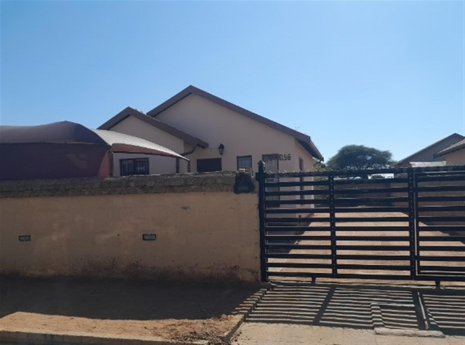 Front View of property in Soshanguve East