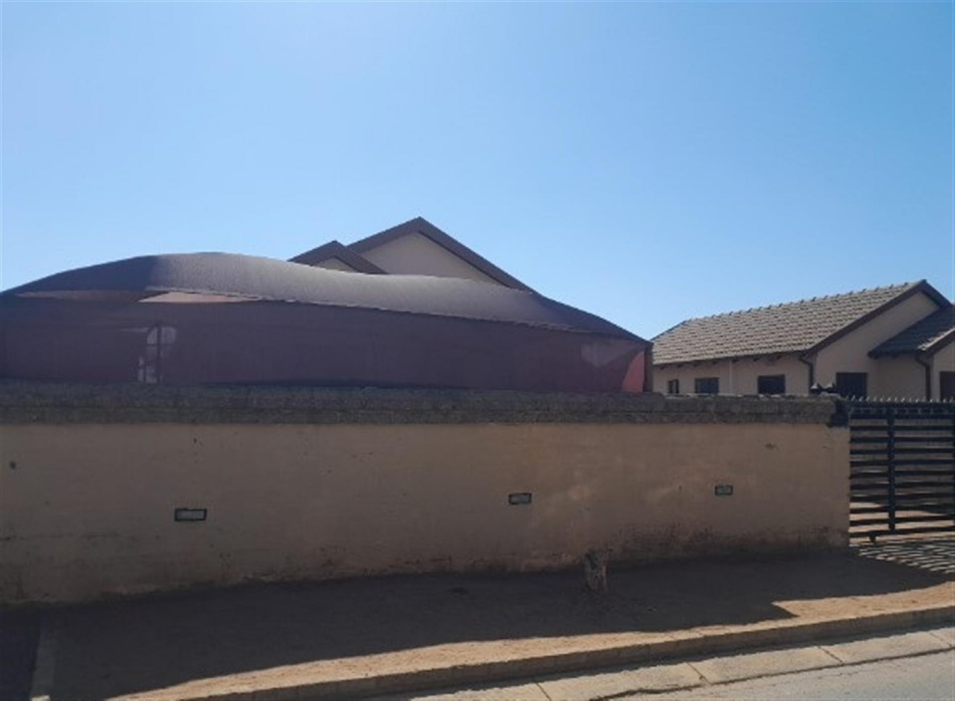 Front View of property in Soshanguve East