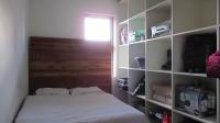 Bed Room 1 - 13 square meters of property in Newtown
