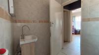 Bathroom 1 - 5 square meters of property in The Orchards