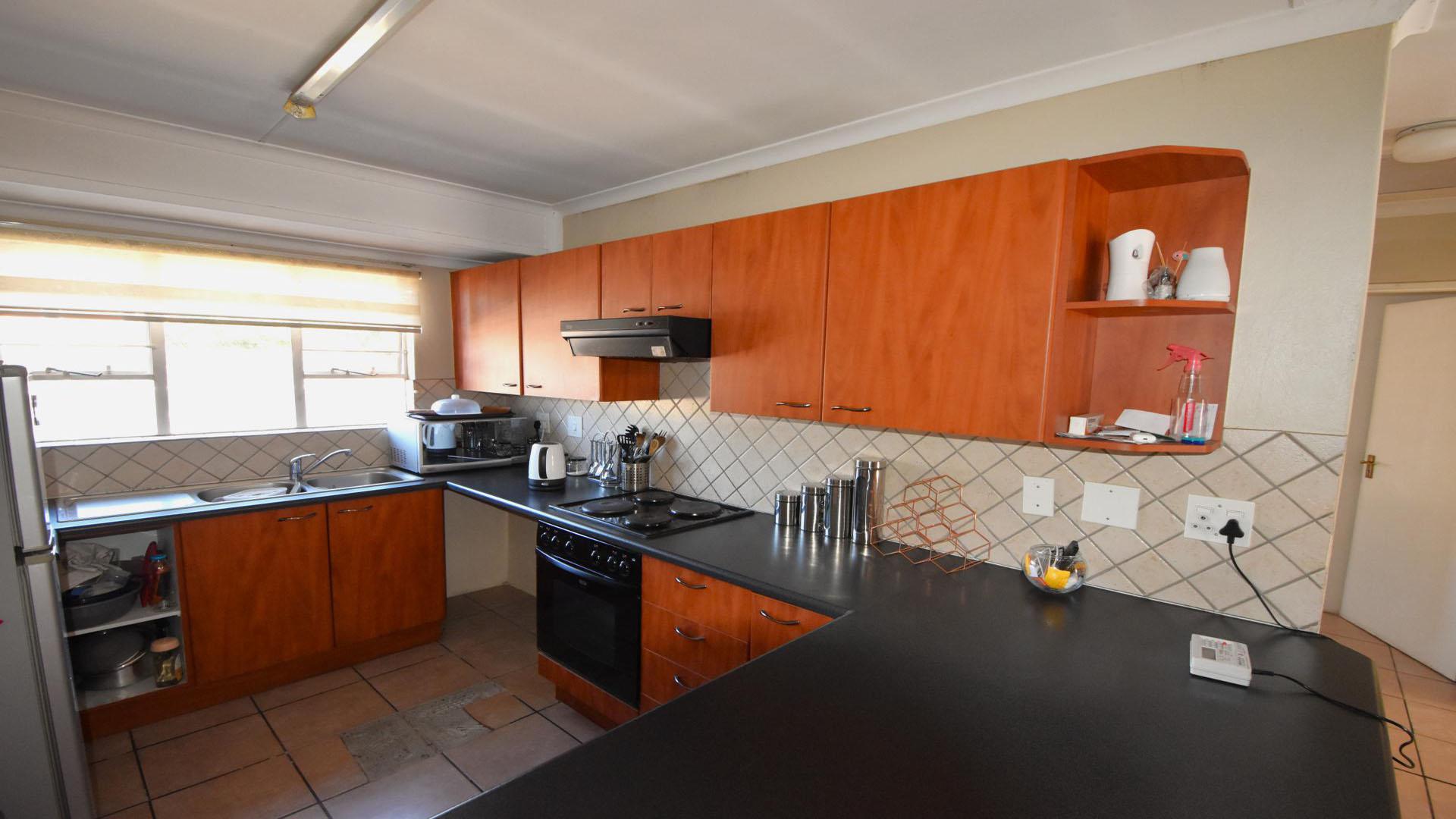 Kitchen of property in Van Dykpark