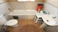 Bathroom 1 of property in Van Dykpark