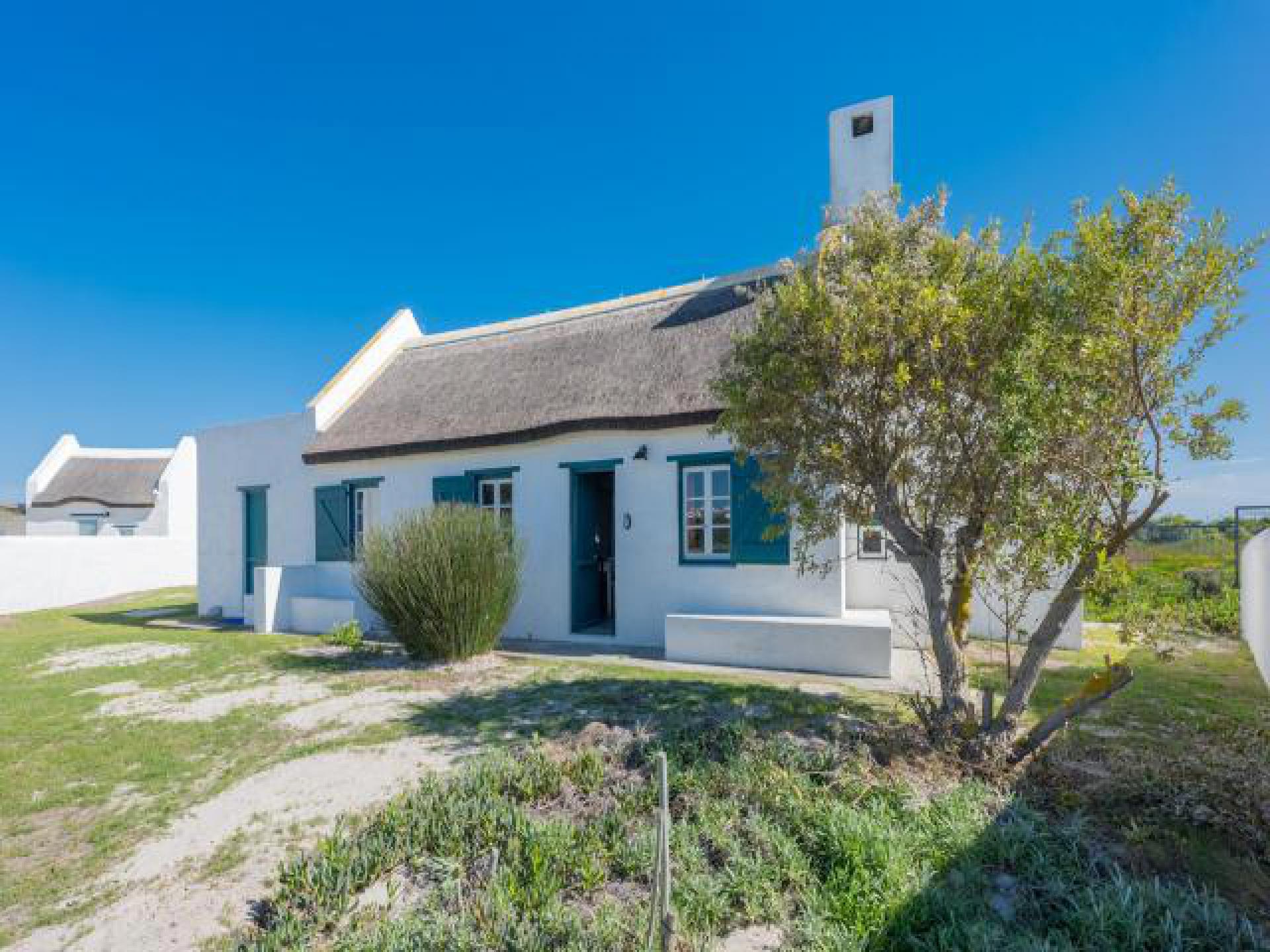 Front View of property in Struis Bay