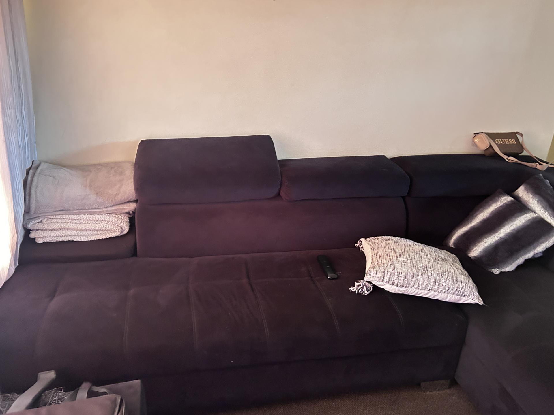 Lounges of property in Emalahleni (Witbank) 