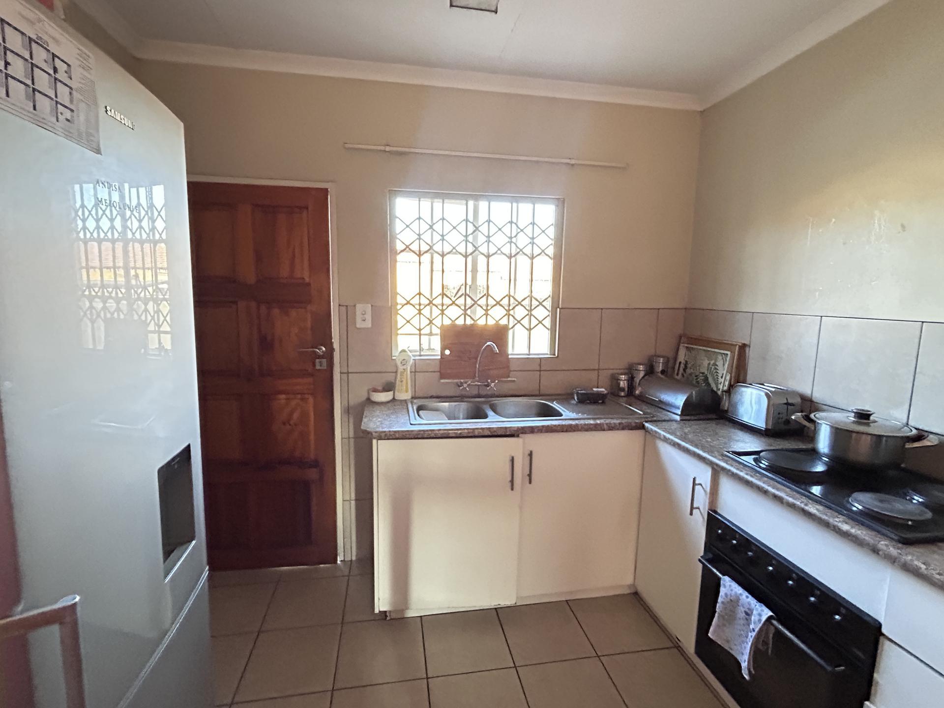 Kitchen of property in Emalahleni (Witbank) 