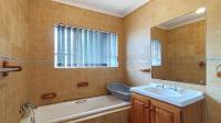 Bathroom 1 - 10 square meters of property in Moreletapark