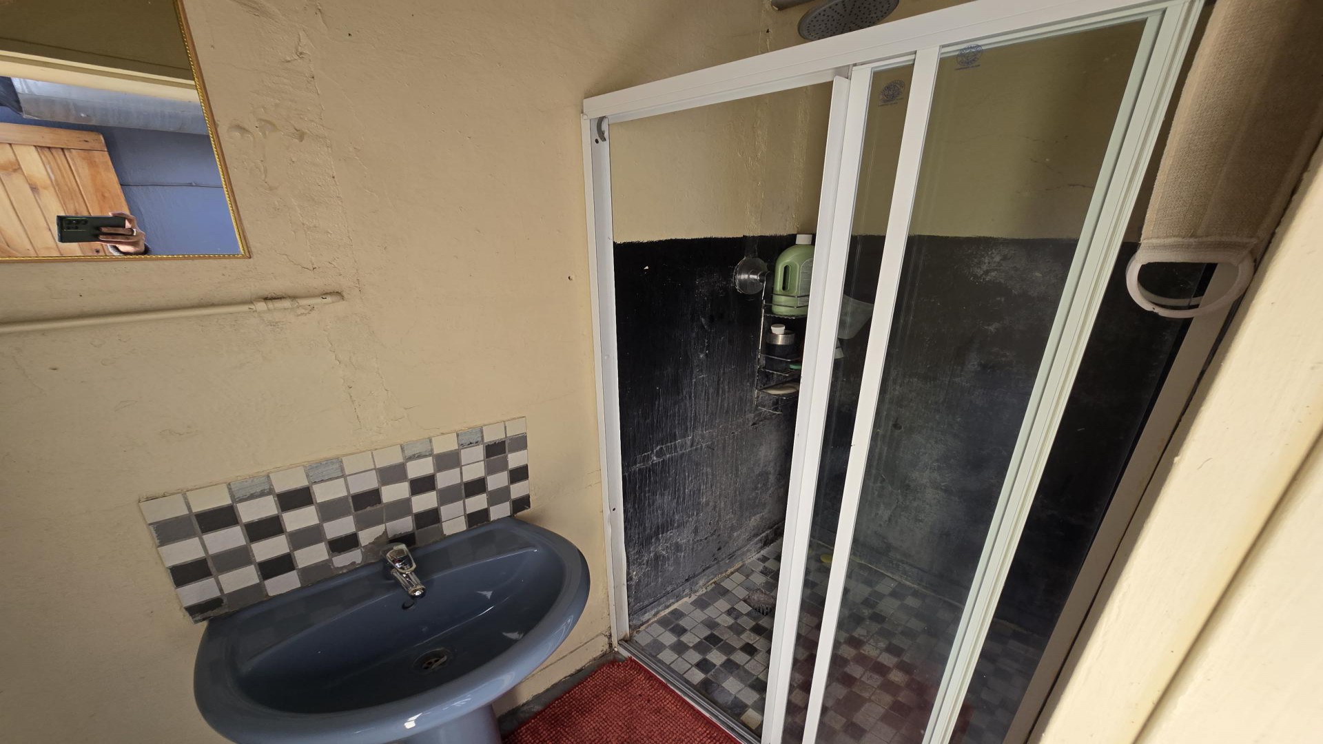 Bathroom 2 of property in Evander