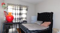 Main Bedroom - 16 square meters of property in Pinetown 